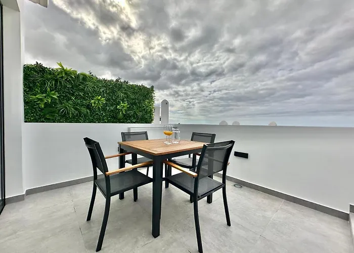 La Gomera Views أذيخي